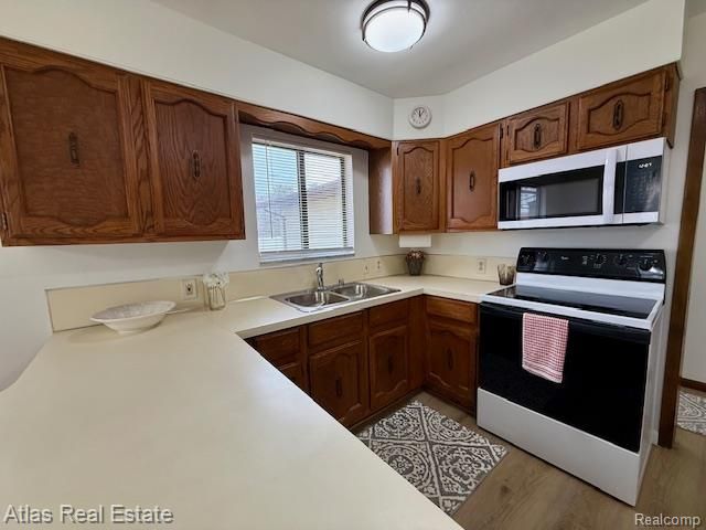 350 E Rising Street, Davison, MI 48423