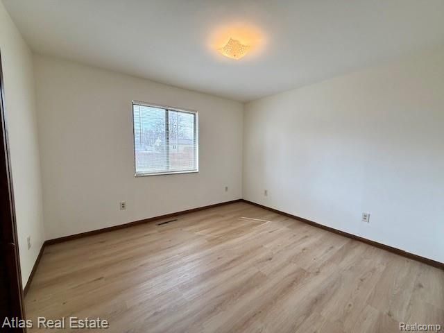 350 E Rising Street, Davison, MI 48423