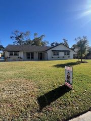 28814 Holly Hill Drive, Shenandoah, TX 77381