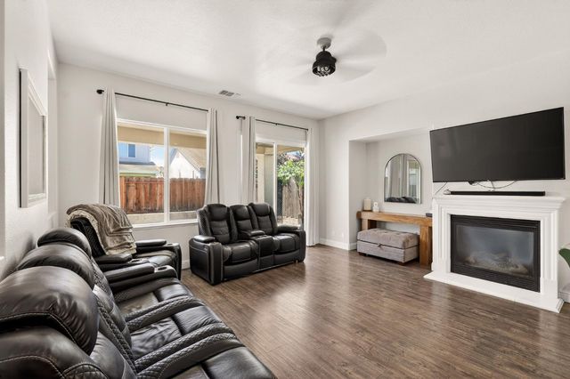 860 Sandstone, Atwater, CA 95301
