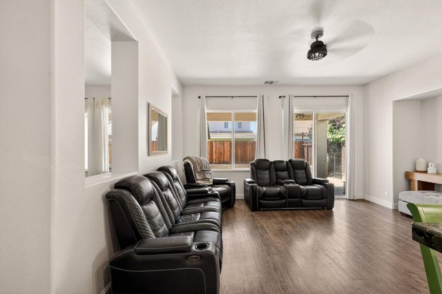 860 Sandstone, Atwater, CA 95301