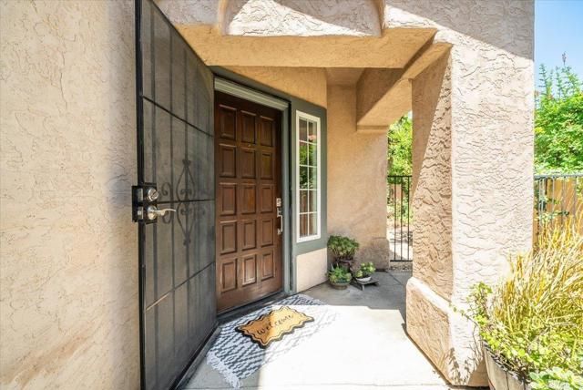 1568 Mallorca Drive, Vista, CA 92081