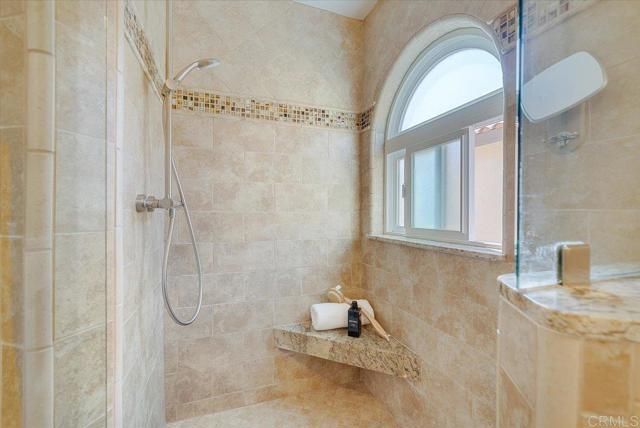 1568 Mallorca Drive, Vista, CA 92081