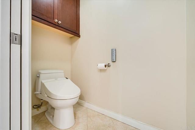 1568 Mallorca Drive, Vista, CA 92081