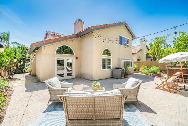 1568 Mallorca Drive, Vista, CA 92081