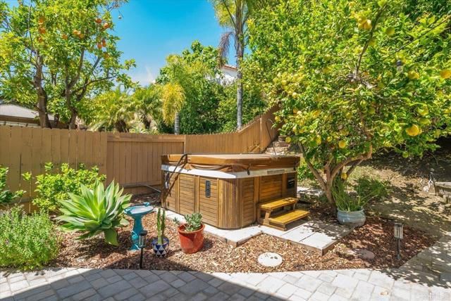 1568 Mallorca Drive, Vista, CA 92081