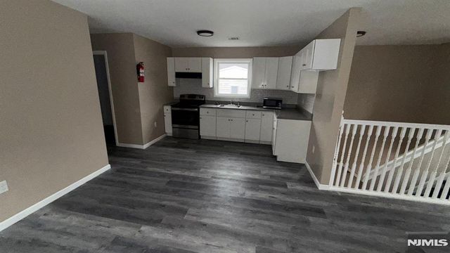 766 E 26th Street 2, Paterson, NJ 07504