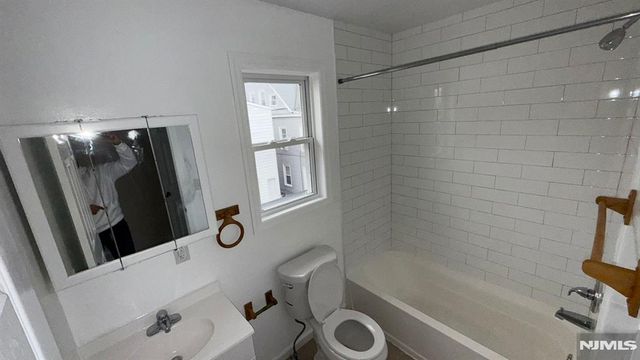 766 E 26th Street 2, Paterson, NJ 07504