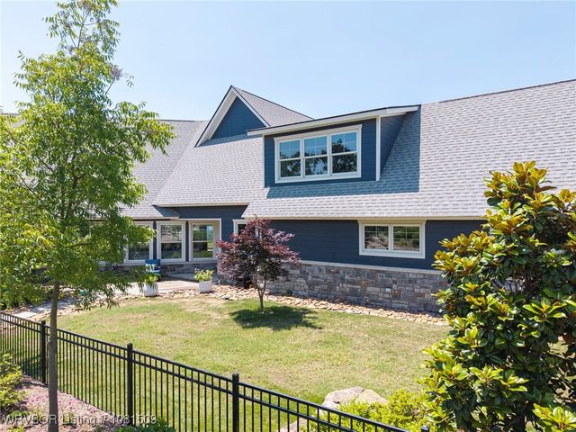 5926 W Skyview Circle, Van Buren, AR 72956