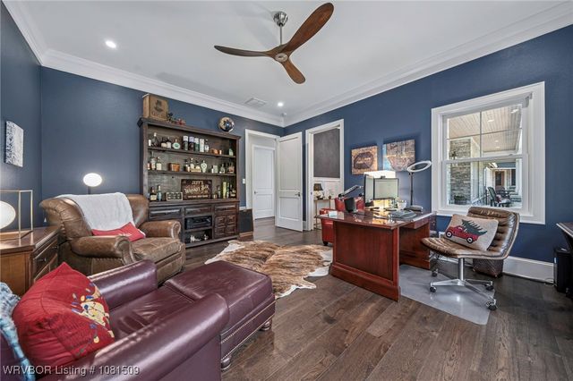 5926 W Skyview Circle, Van Buren, AR 72956