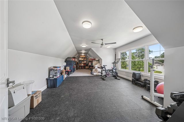 5926 W Skyview Circle, Van Buren, AR 72956