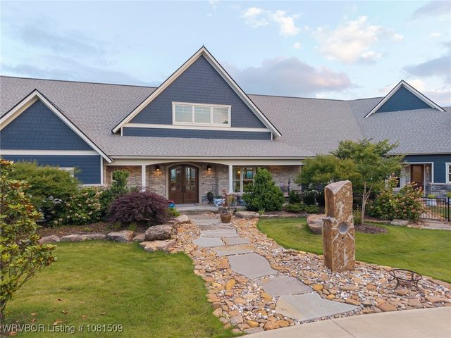 5926 W Skyview Circle, Van Buren, AR 72956