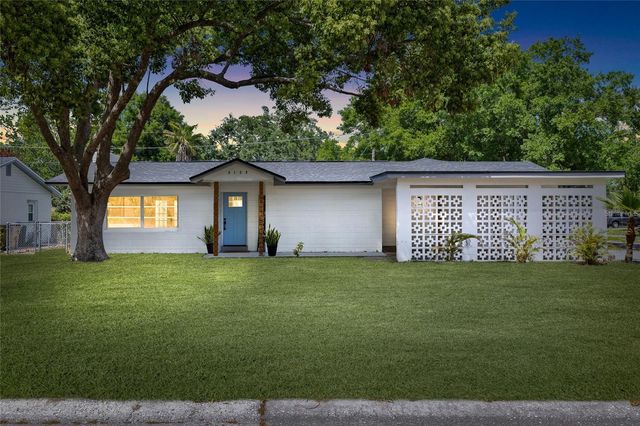 6128 E 111TH AVENUE, Temple Terrace, FL 33617