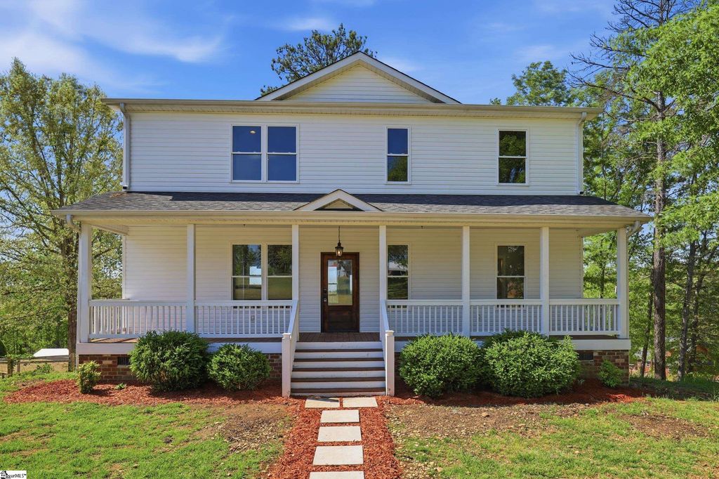202 Allgood Drive, Pickens, SC 29671