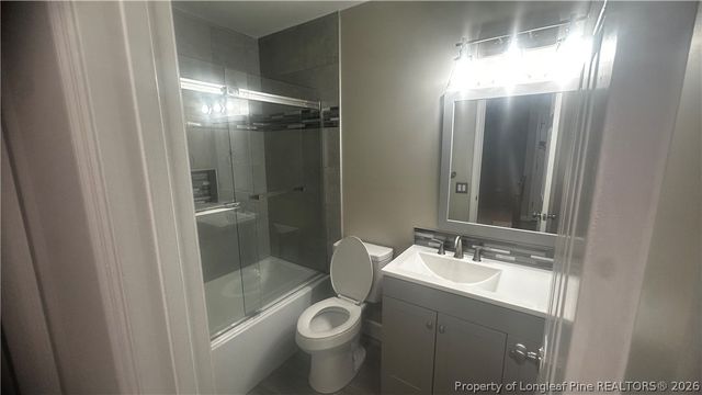 6878 Green Creek Road, Fayetteville, NC 28314