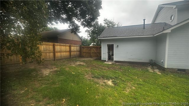 6878 Green Creek Road, Fayetteville, NC 28314