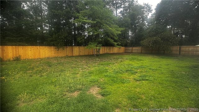 6878 Green Creek Road, Fayetteville, NC 28314