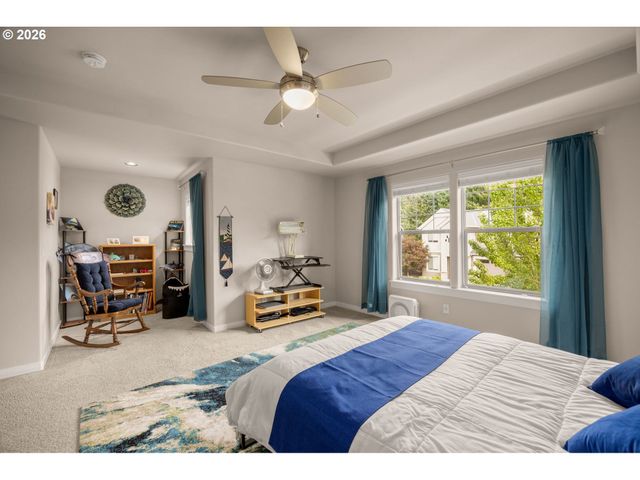 840 Se BACARRA St, Hillsboro, OR 97123
