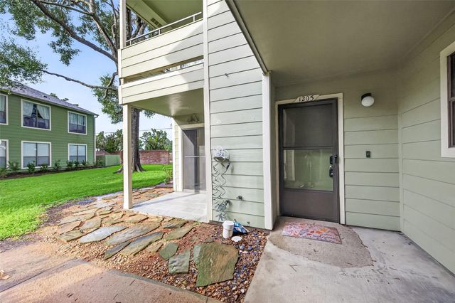 14777 Wunderlich Drive 1205, Houston, TX 77069