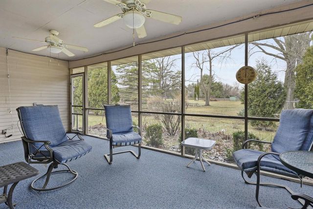 607 Greenway Road, Monona, WI 53716