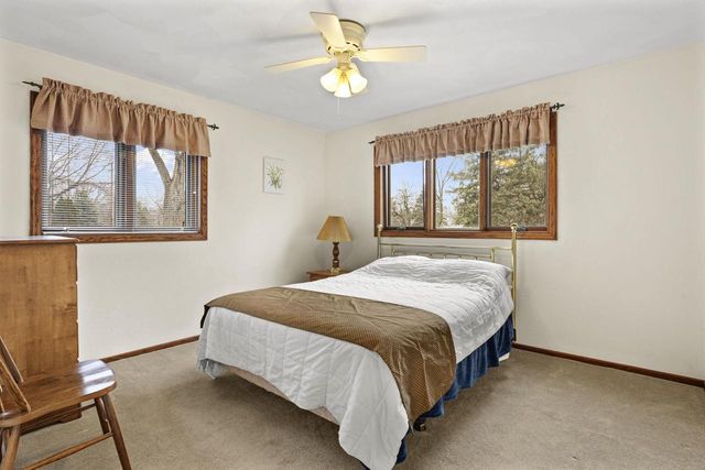 607 Greenway Road, Monona, WI 53716