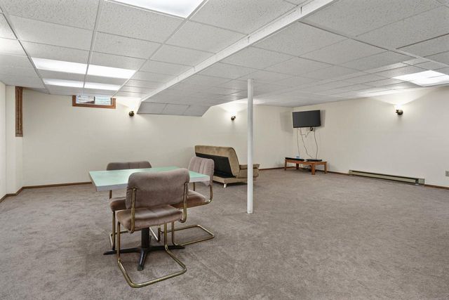 607 Greenway Road, Monona, WI 53716