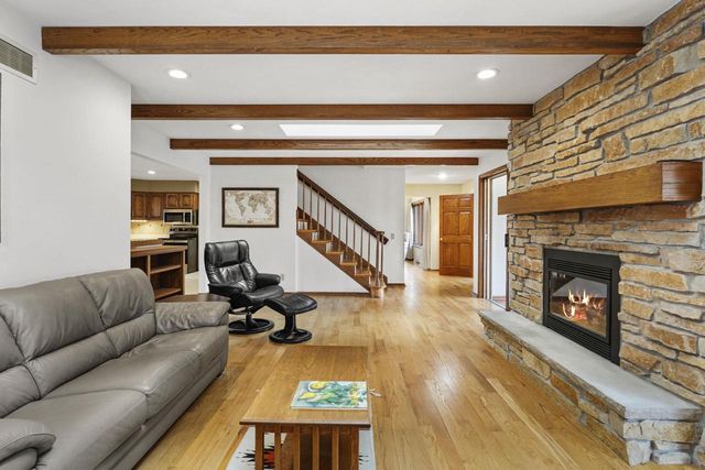 607 Greenway Road, Monona, WI 53716