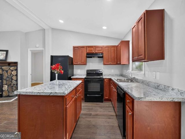 4185 Bradley Drive, Snellville, GA 30039