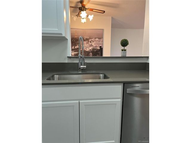 2281 Vaughn A-306, Aurora, CO 80014