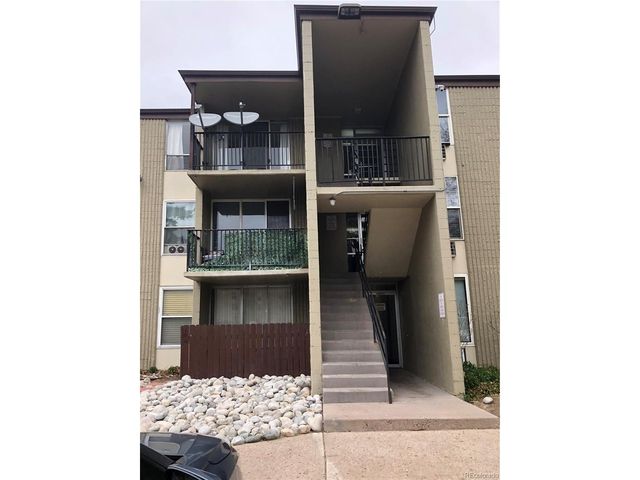 2281 Vaughn A-306, Aurora, CO 80014