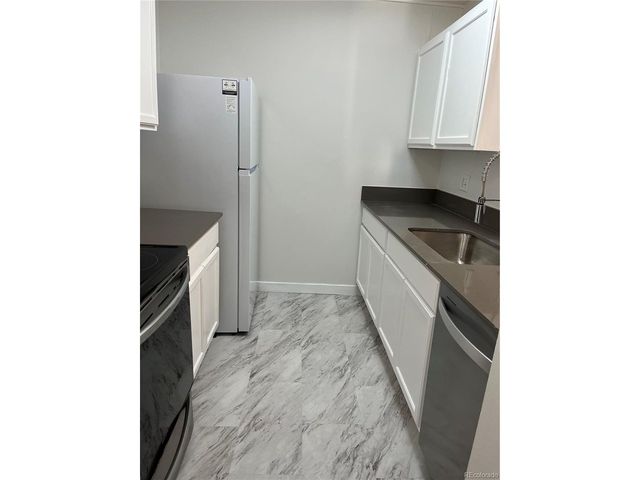 2281 Vaughn A-306, Aurora, CO 80014