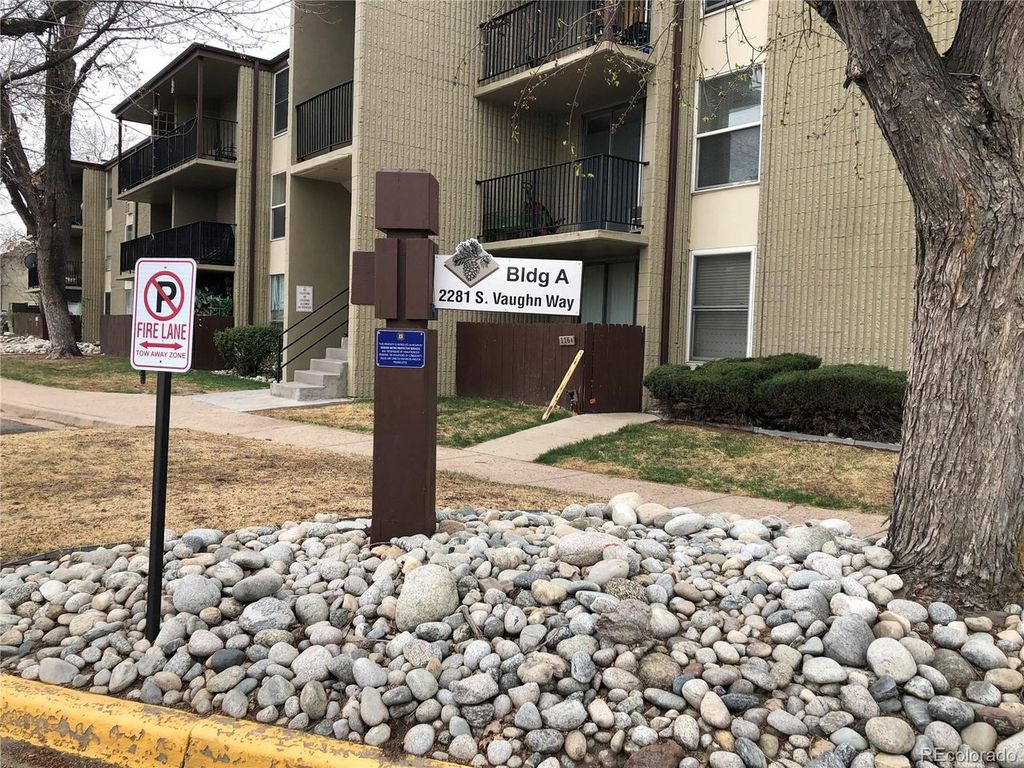 2281 Vaughn A-306, Aurora, CO 80014