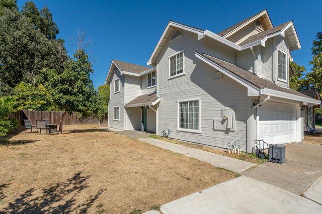 9049 Laguna Springs Way, Elk Grove, CA 95758