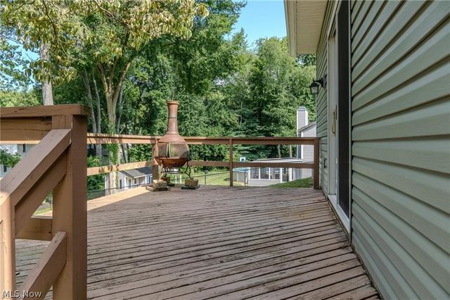203 Albany Drive NW, Canton, OH 44708
