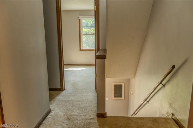 203 Albany Drive NW, Canton, OH 44708