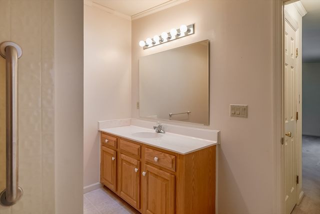 50 Highland St 74, Taunton, MA 02780