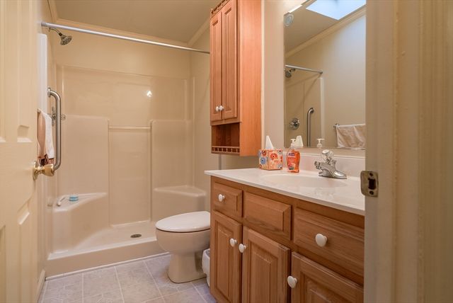 50 Highland St 74, Taunton, MA 02780