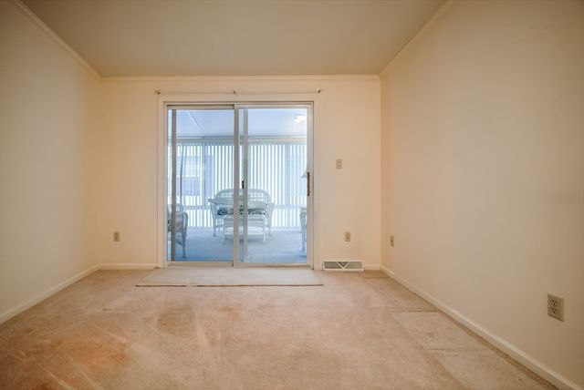 50 Highland St 74, Taunton, MA 02780