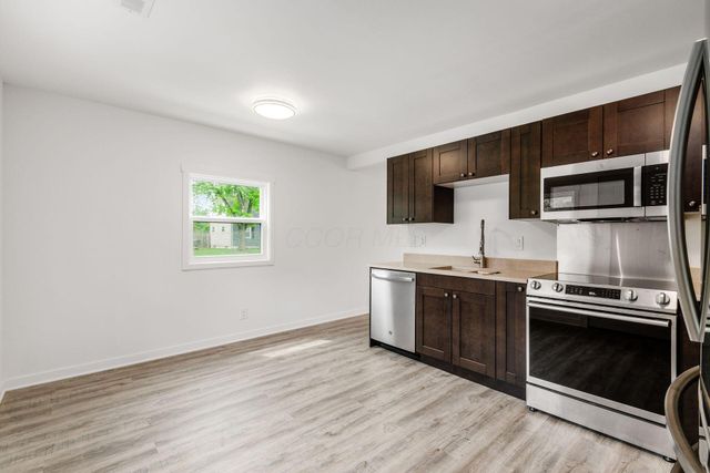 2804 Grasmere Avenue, Columbus, OH 43211