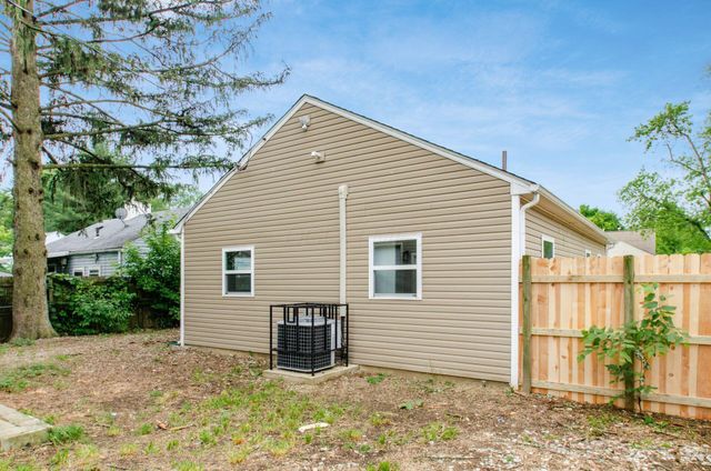 2804 Grasmere Avenue, Columbus, OH 43211