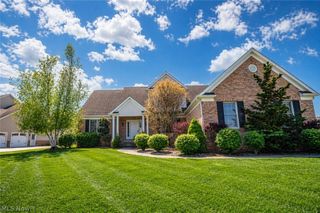 1204 Stone Crossing Street NE, Canton, OH 44721