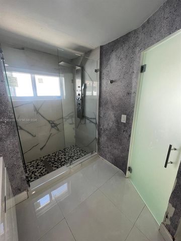 19227 NW 22nd St, Pembroke Pines, FL 33029