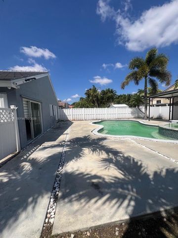 19227 NW 22nd St, Pembroke Pines, FL 33029