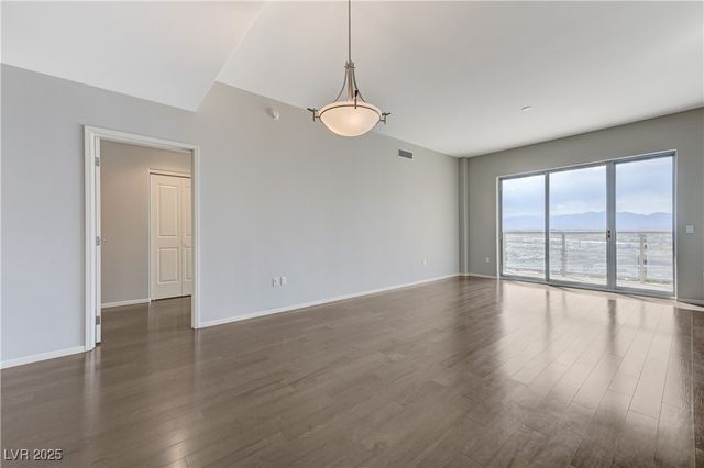 8255 LAS VEGAS Boulevard 1816, Las Vegas, NV 89123