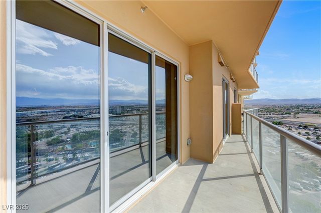 8255 LAS VEGAS Boulevard 1816, Las Vegas, NV 89123