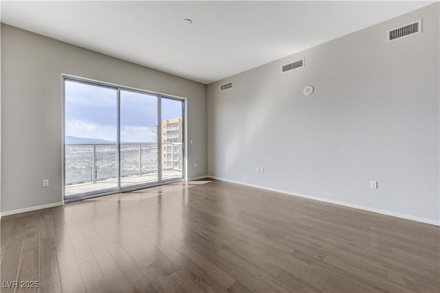 8255 LAS VEGAS Boulevard 1816, Las Vegas, NV 89123