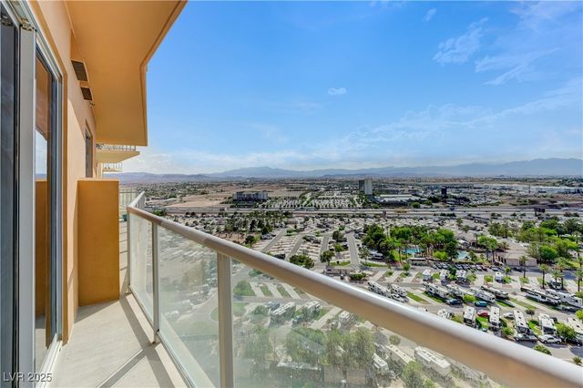 8255 LAS VEGAS Boulevard 1816, Las Vegas, NV 89123