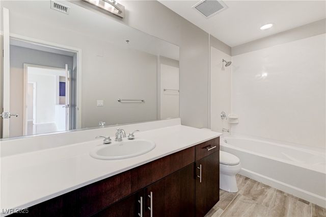 8255 LAS VEGAS Boulevard 1816, Las Vegas, NV 89123