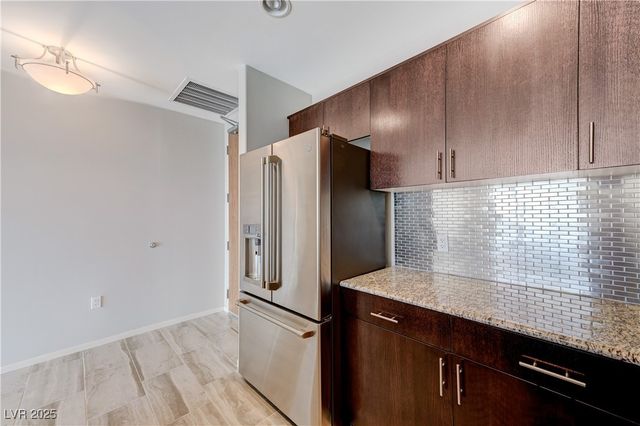 8255 LAS VEGAS Boulevard 1816, Las Vegas, NV 89123