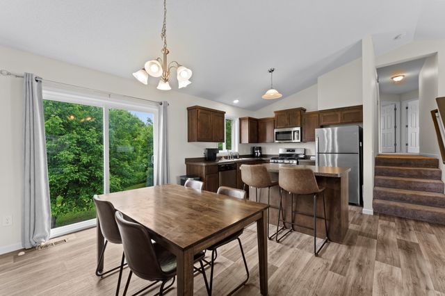 840 Highview Loop SE, Pine City, MN 55063